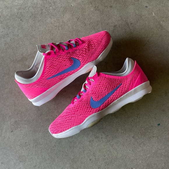 Nike Zoom Fit Training Pink Mesh Lightweight Running Sneakers/Shoes 7.5 Womens - Picture 2 of 4